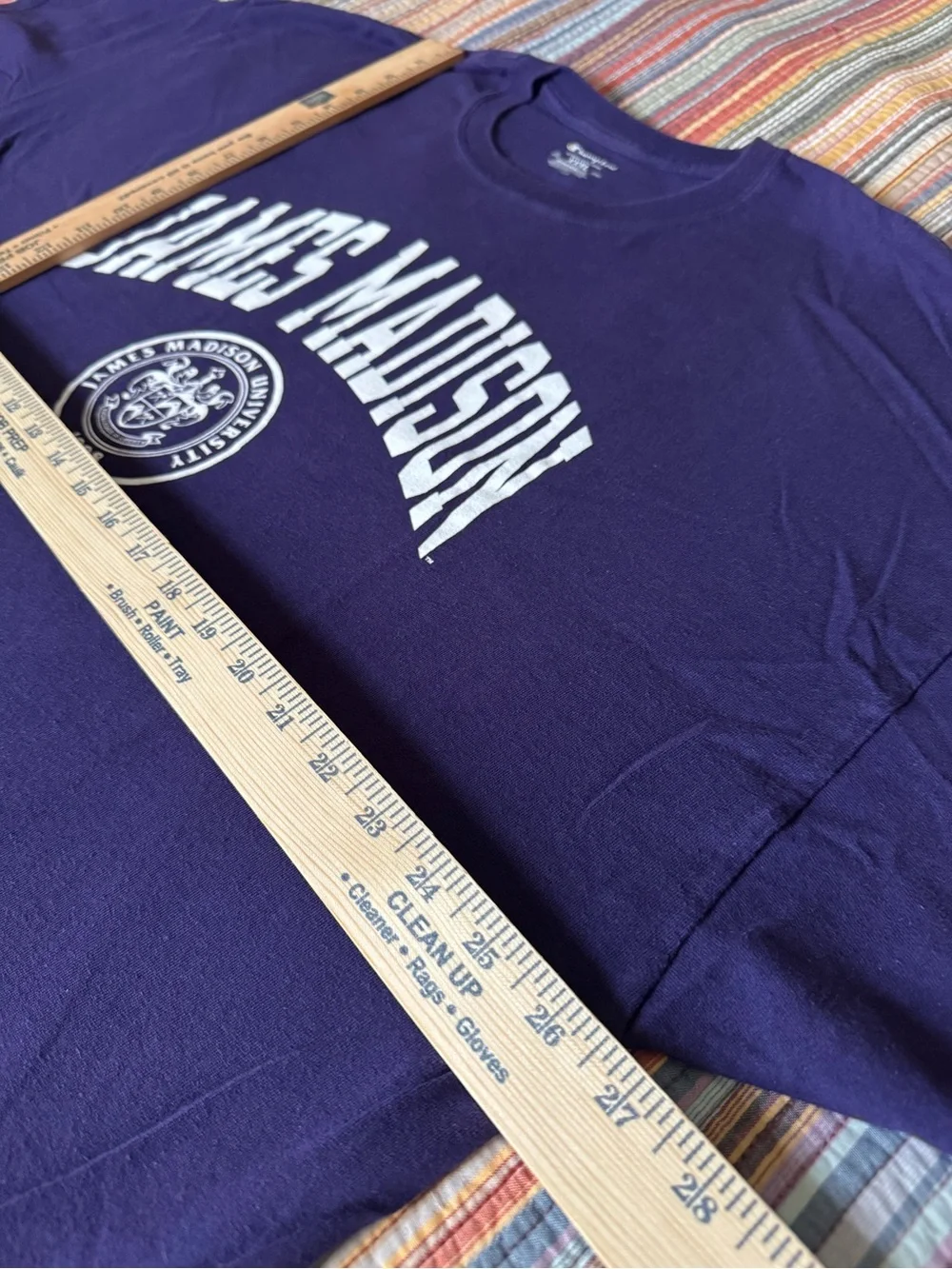 James Madison Dukes JMU Men's Purple Short Sleeve T-Shirt White Logo XXXL - Picture 7 of 9